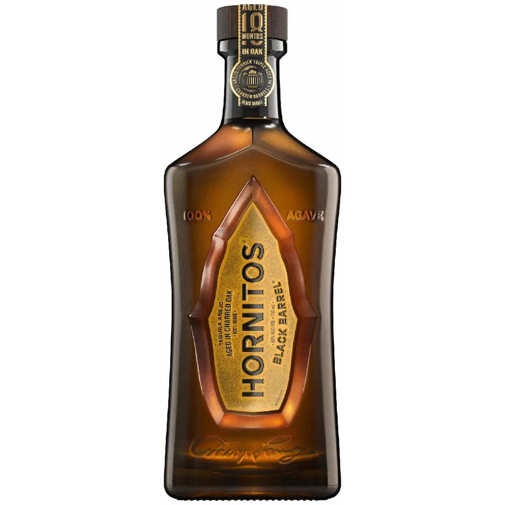 Hor nitos tequila bottle on a white background