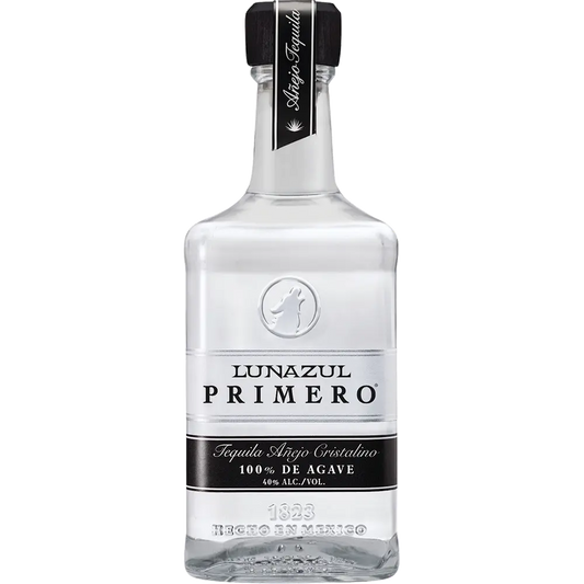 Lunazaul primero cristalino anejo tequila with a white background