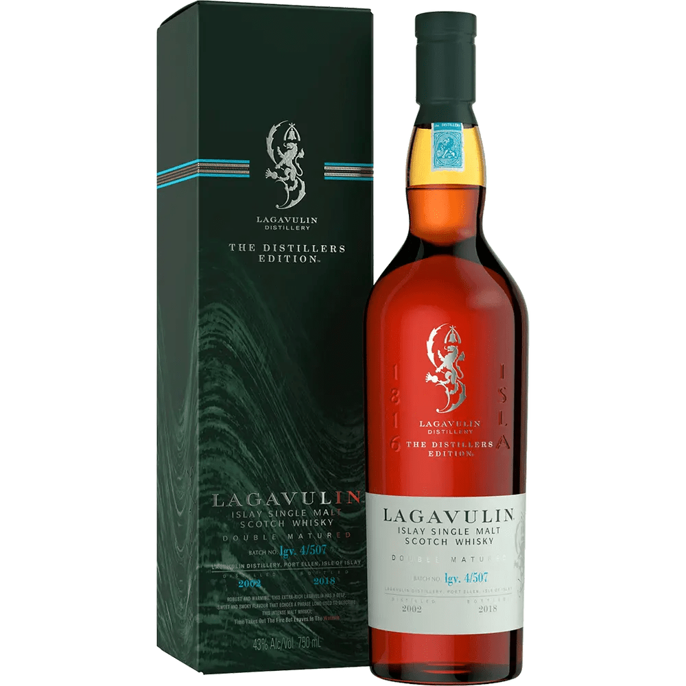 Lagavulin Distiller's Edition on a clear background with a box
