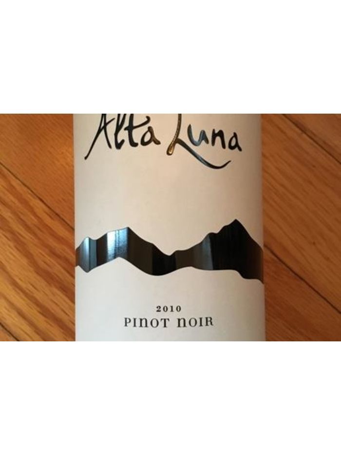 Alta Luna Pinot Noir 2009