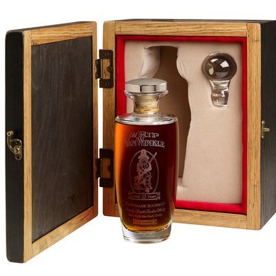 Old Rip Van Winkle 25 Year by Pappy Van Winkle