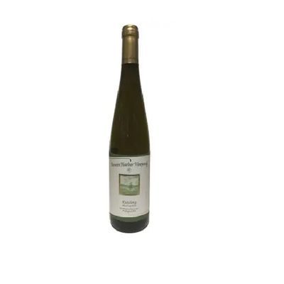 Bowers Harbor Riesling Semi-dry