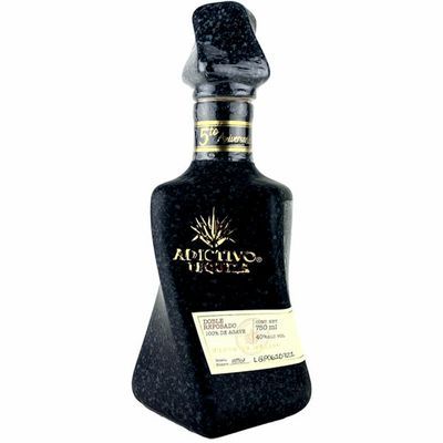 Adictivo Doble Reposado Black Bottle