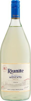 Riunite Trebbiano Moscato White Blend Wine 1.5L