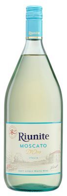 Riunite D Oro Moscato Still White Wine 1.5l