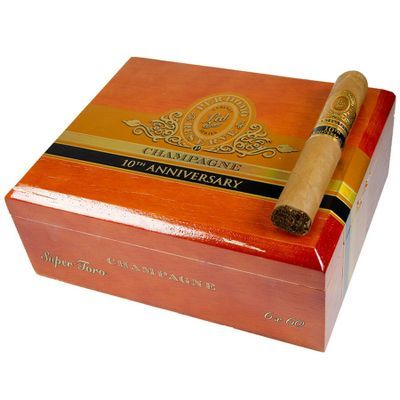 Perdomo Super Toro Champagne 10th Anniversary